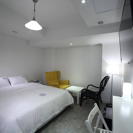 Hillside Tourist Hotel Busan Extérieur photo